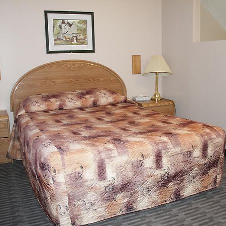 Garden Court Motel Manning Zewnętrze zdjęcie