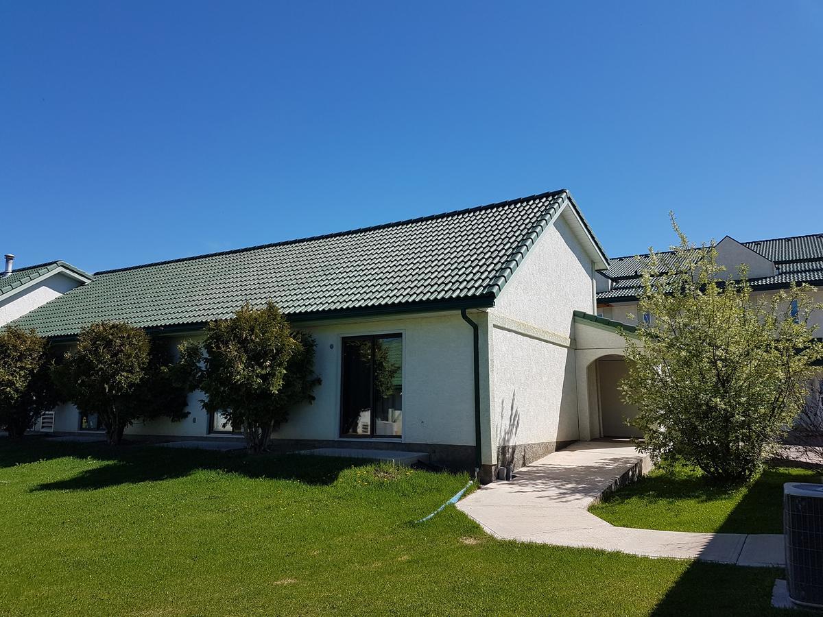 Garden Court Motel Manning Zewnętrze zdjęcie