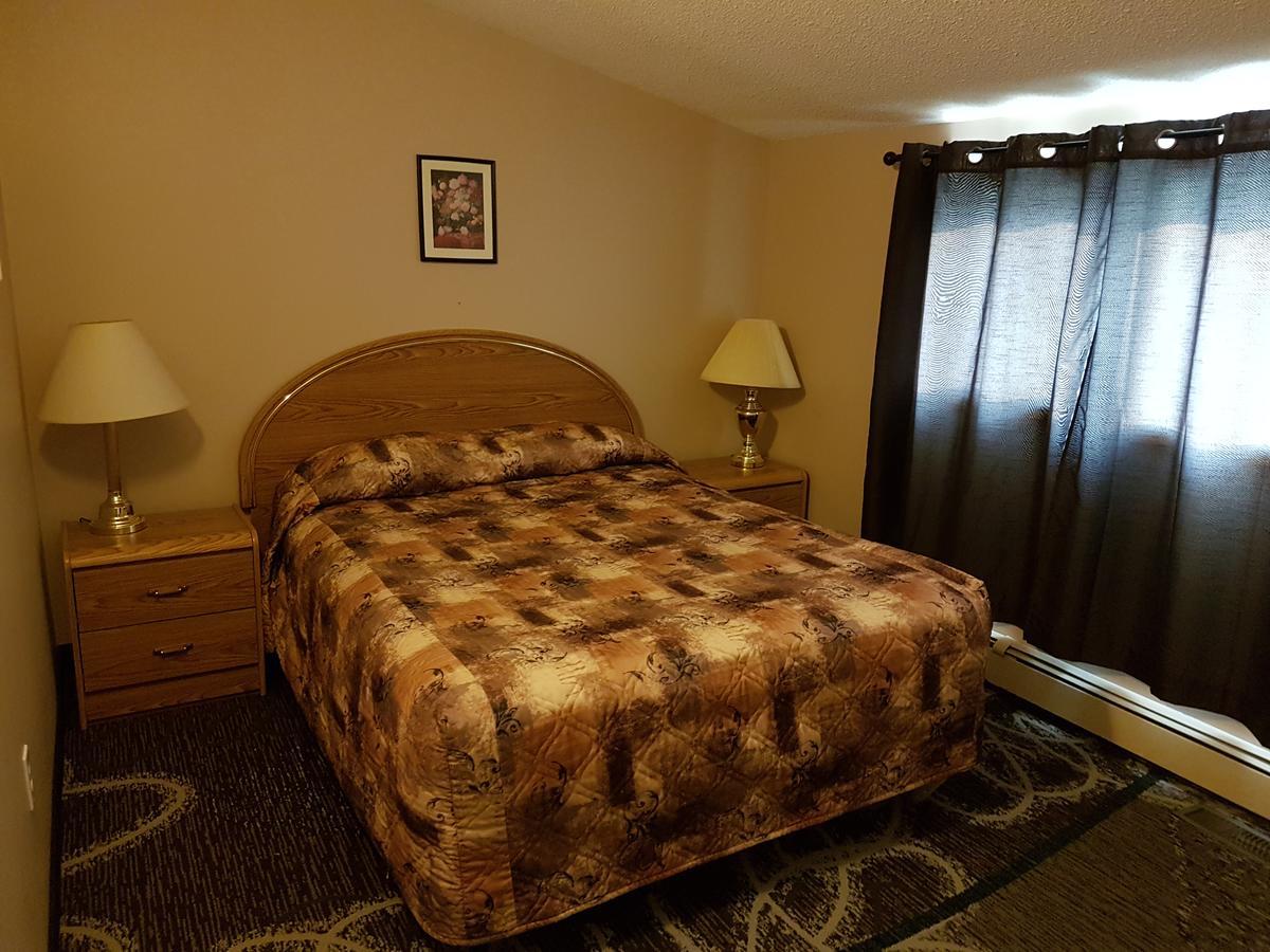 Garden Court Motel Manning Zewnętrze zdjęcie
