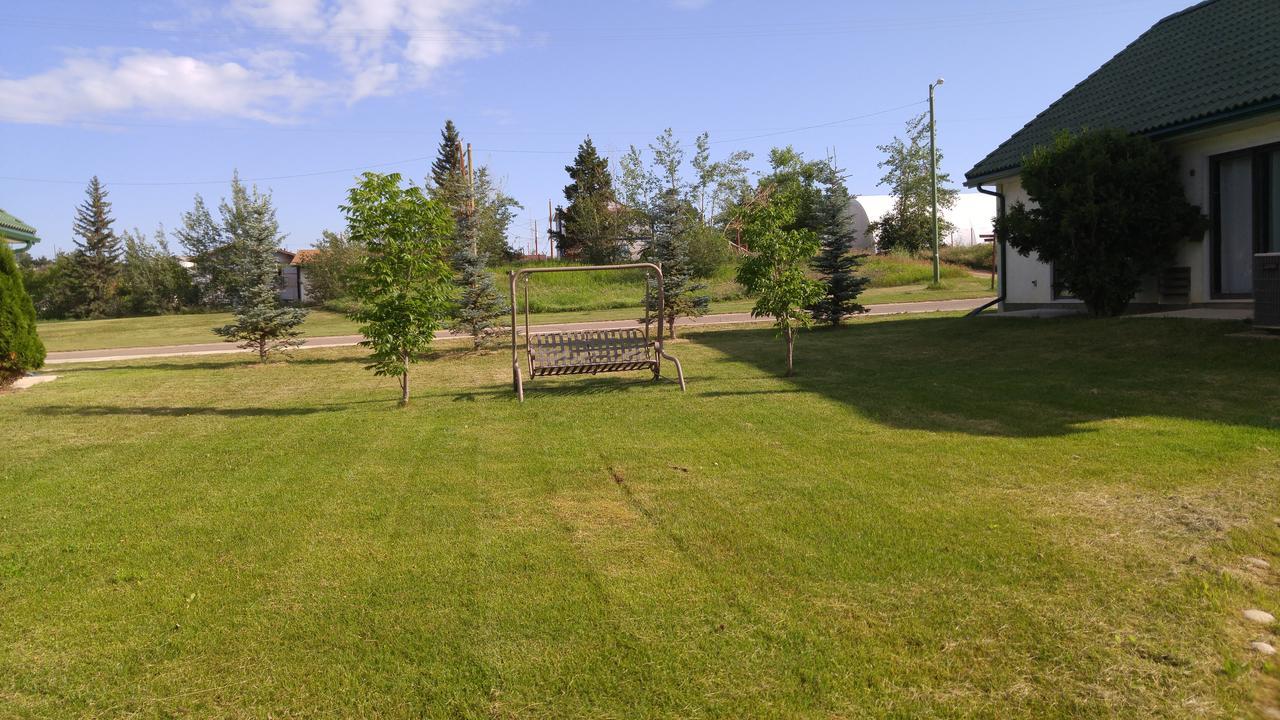 Garden Court Motel Manning Zewnętrze zdjęcie